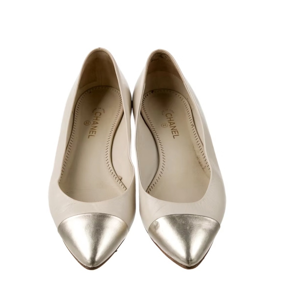 Chanel 2014 Interlocking CC Logo Ballet Flats – Metallic & Neutral